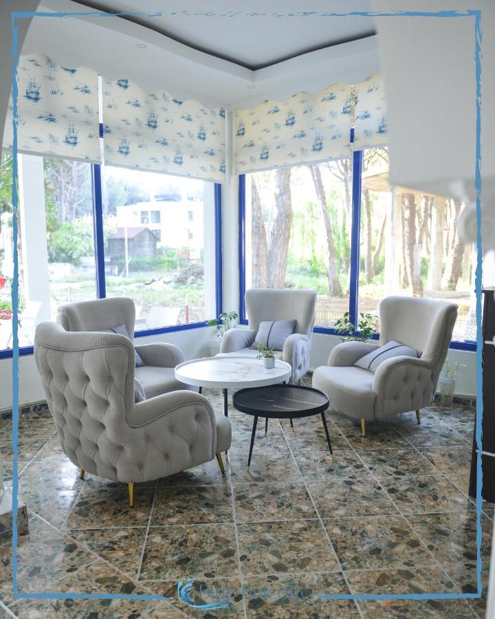 Blue Balcony Hotel Golem  Extérieur photo