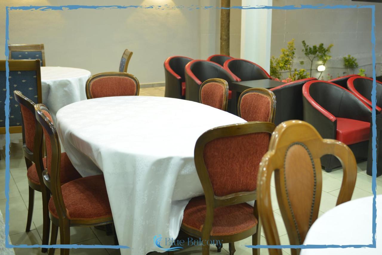 Blue Balcony Hotel Golem  Extérieur photo